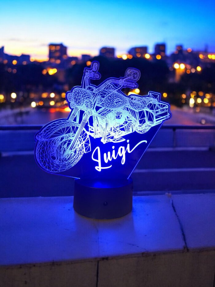 lampe 3d personnalisee moto harley bleue city background